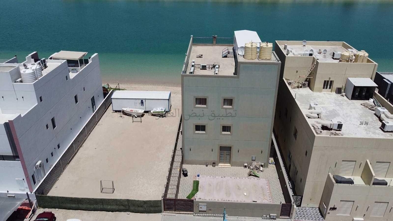 صورة اراضي للبيع في صباح الاحمد البحرية